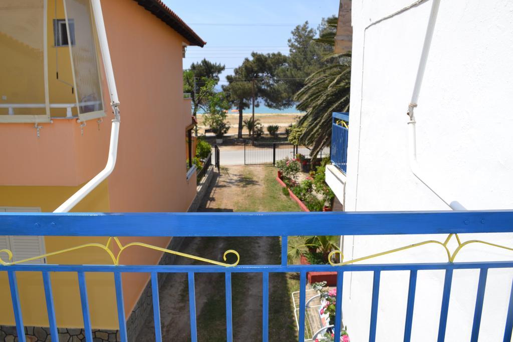 House Souzanna Apartment Toroni Exterior photo